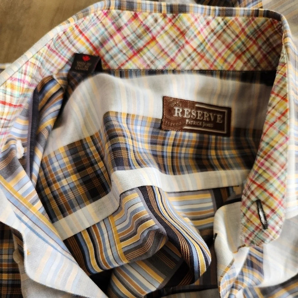 Patrick James RESERVE size Medium long sleeve button-up - Picture 13 of 13